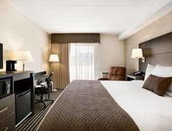 Days By Wyndham Nb Hotel