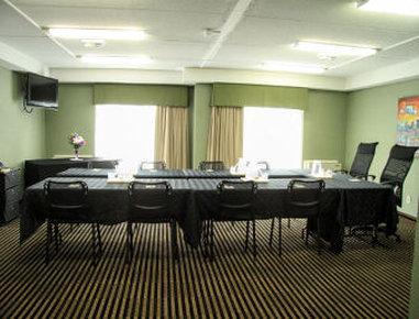 Hotel Days By Wyndham Nb Miramichi
